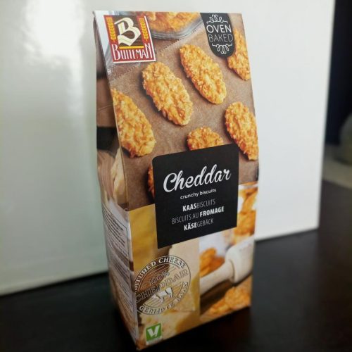 Cheddar crunchy biscuits